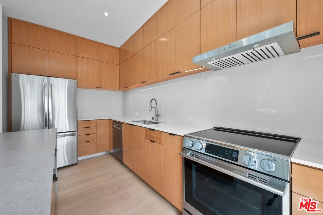 1227 23rd St Unit: A
