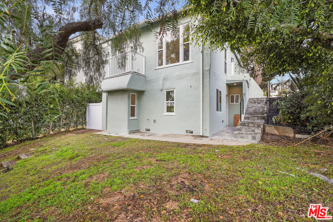 726 Pier Ave Unit: C
