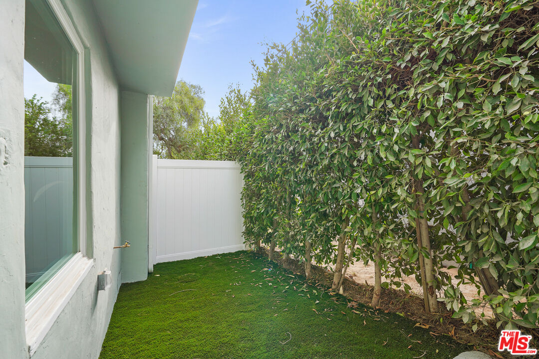 726 Pier Ave Unit: C