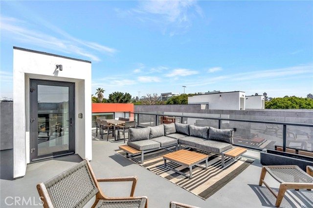 1329 California AVE Unit: 101