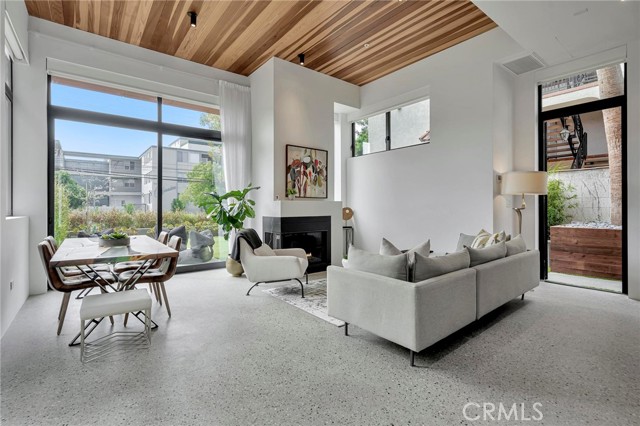 1329 California AVE Unit: 101