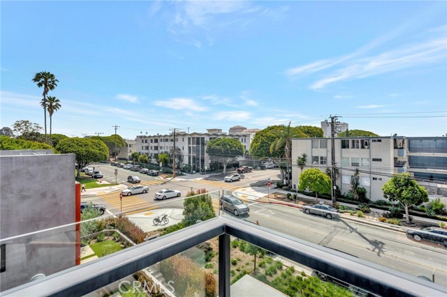 1329 California AVE Unit: 101