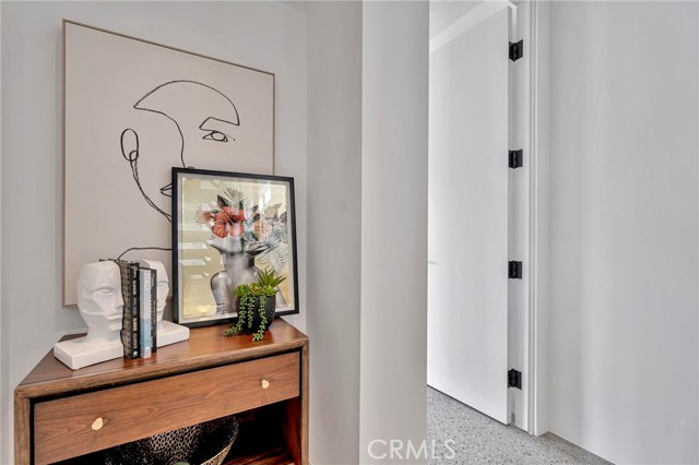 1329 California AVE Unit: 101