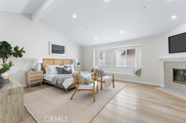 1714 Marshallfield Unit: A