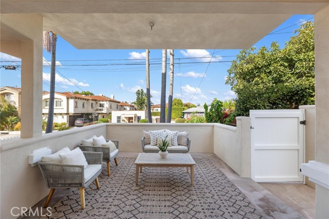 1714 Marshallfield Unit: A