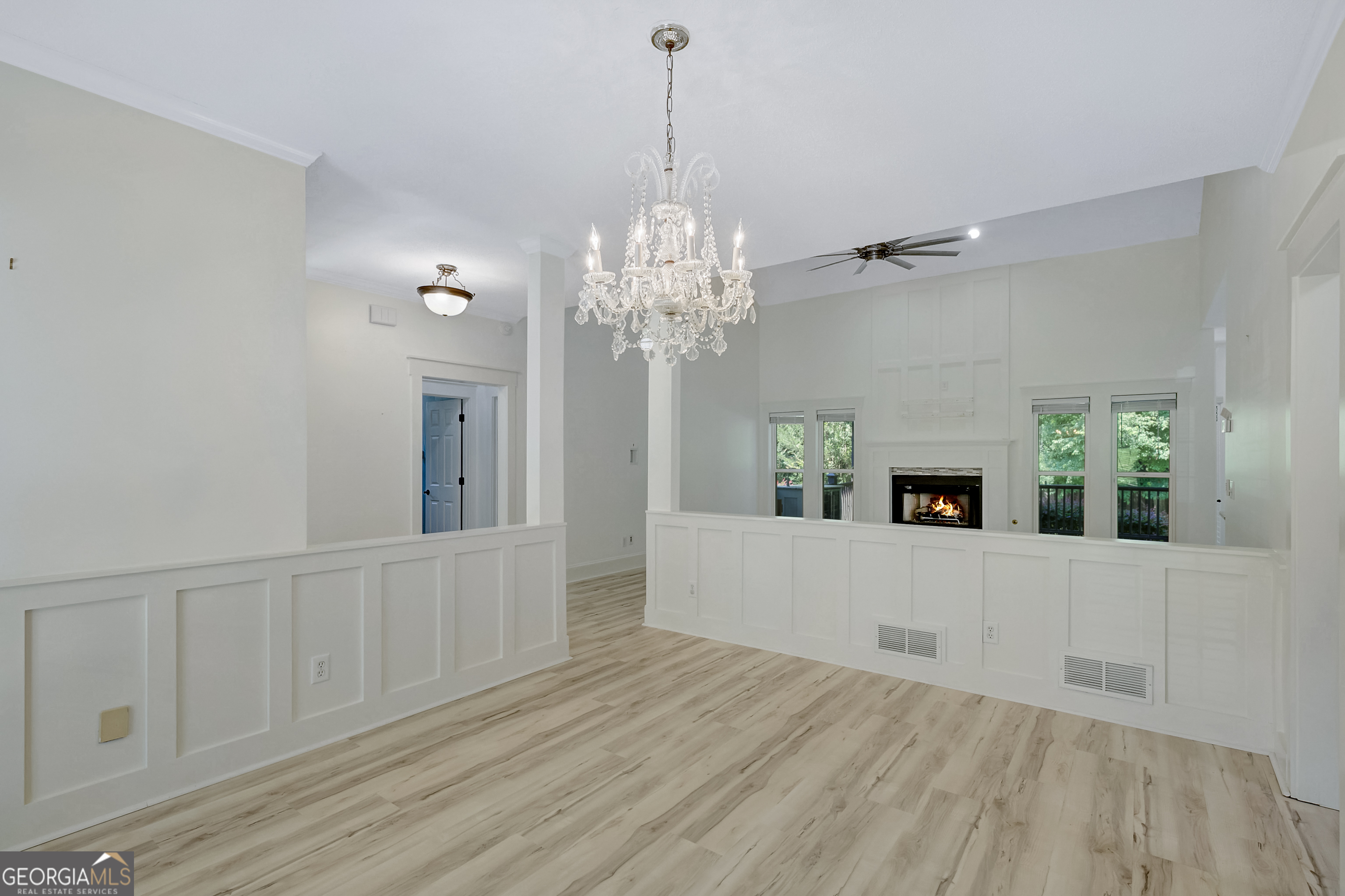 37 Forest Point