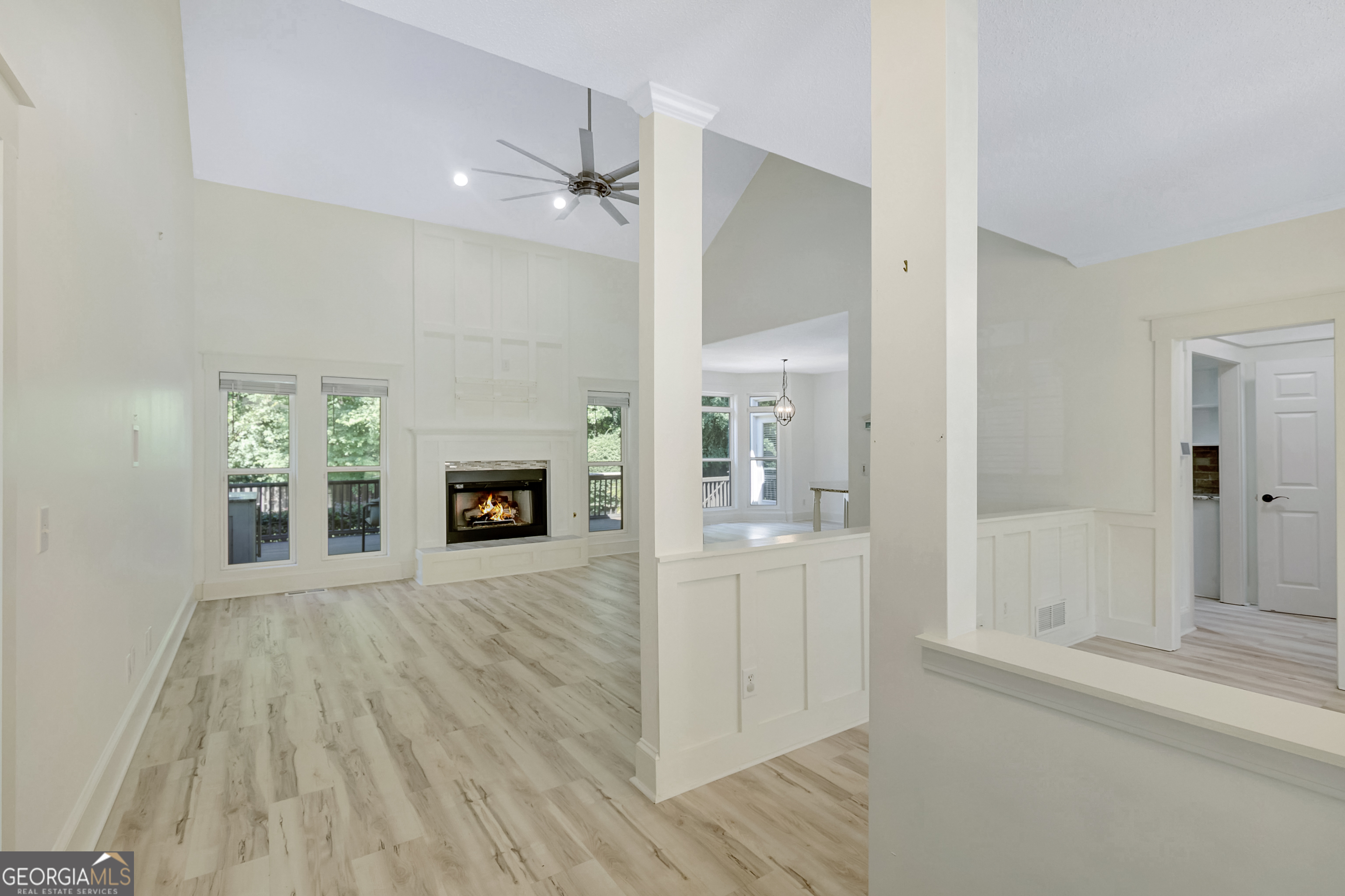 37 Forest Point