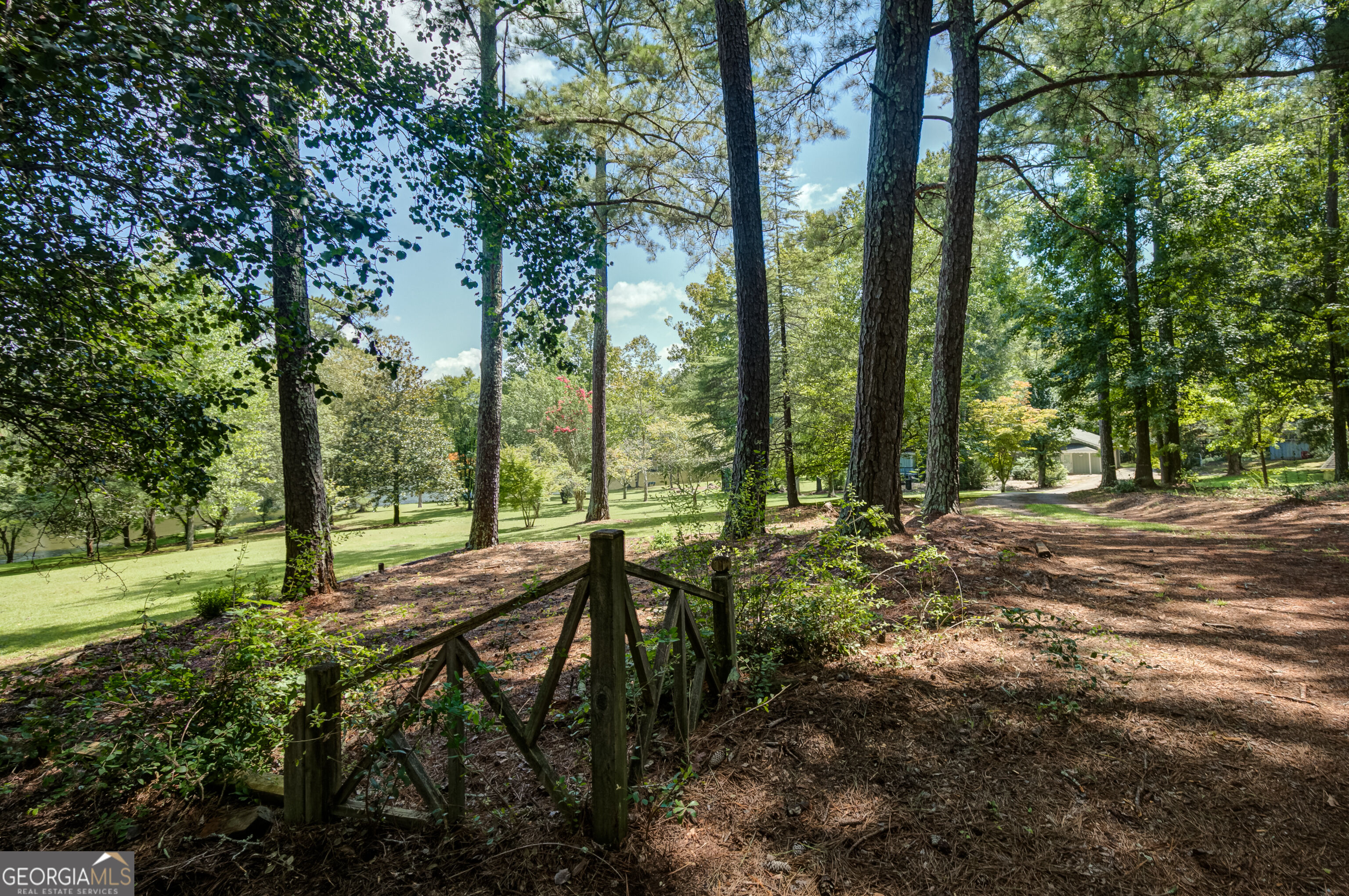 215 Wessmanor Drive