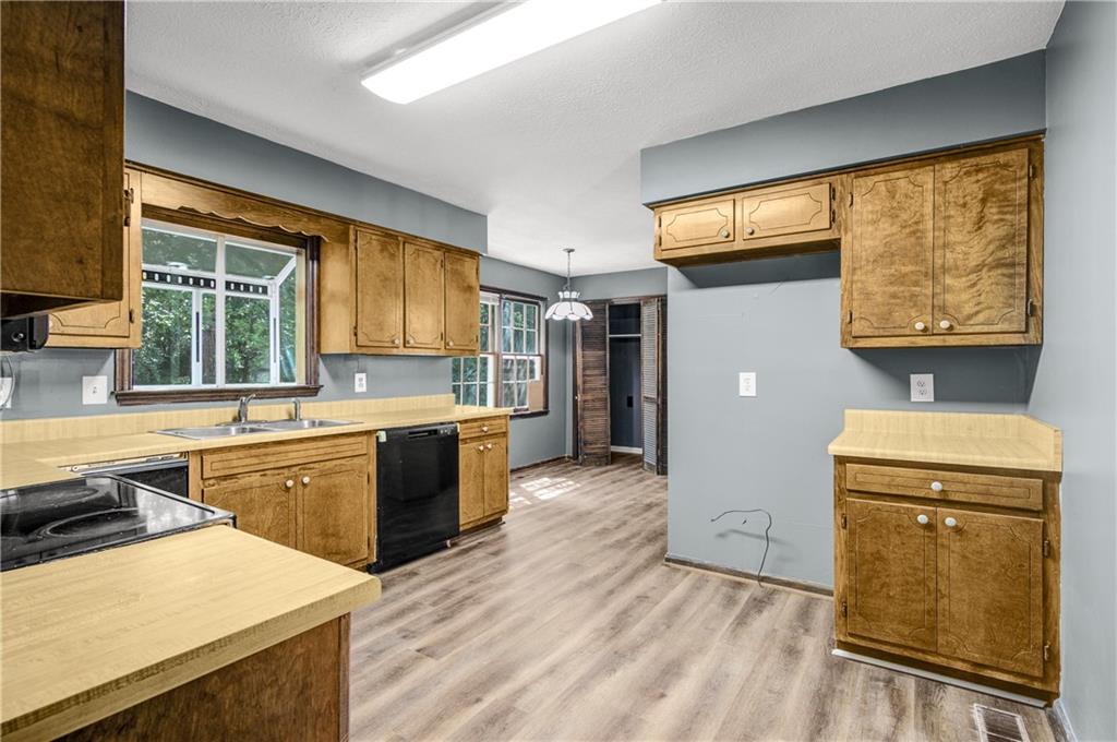 99 Sunnybrook Drive