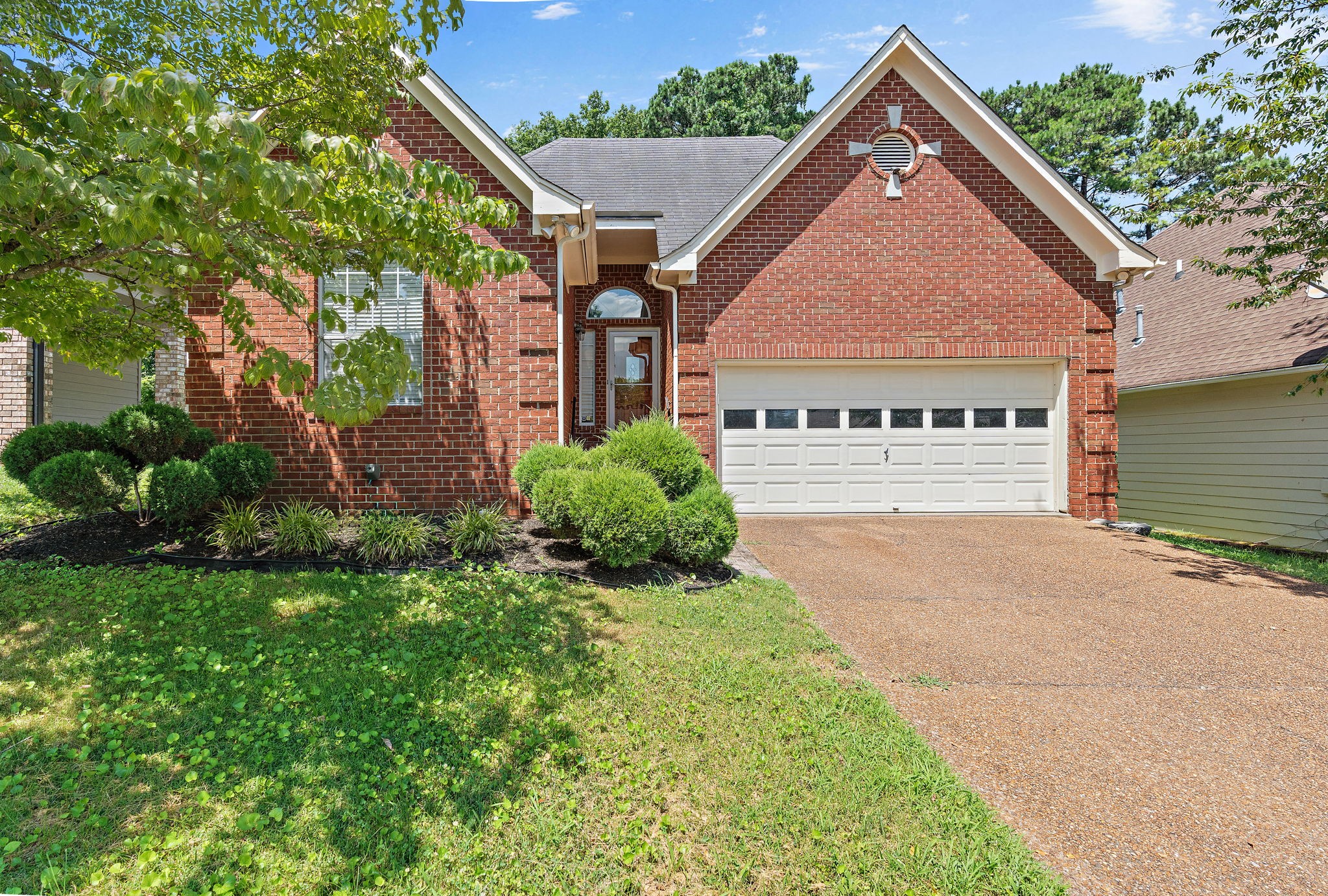 2745 Fleet Dr