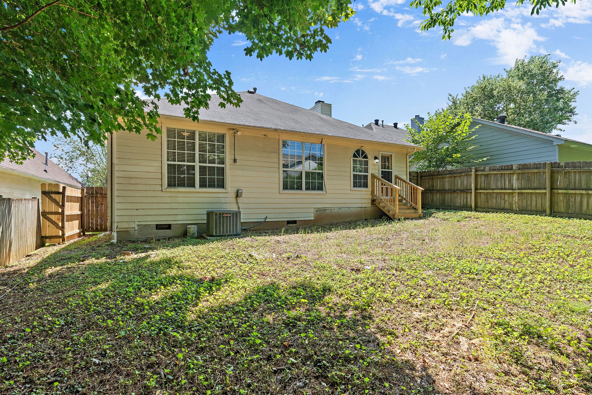 2745 Fleet Dr