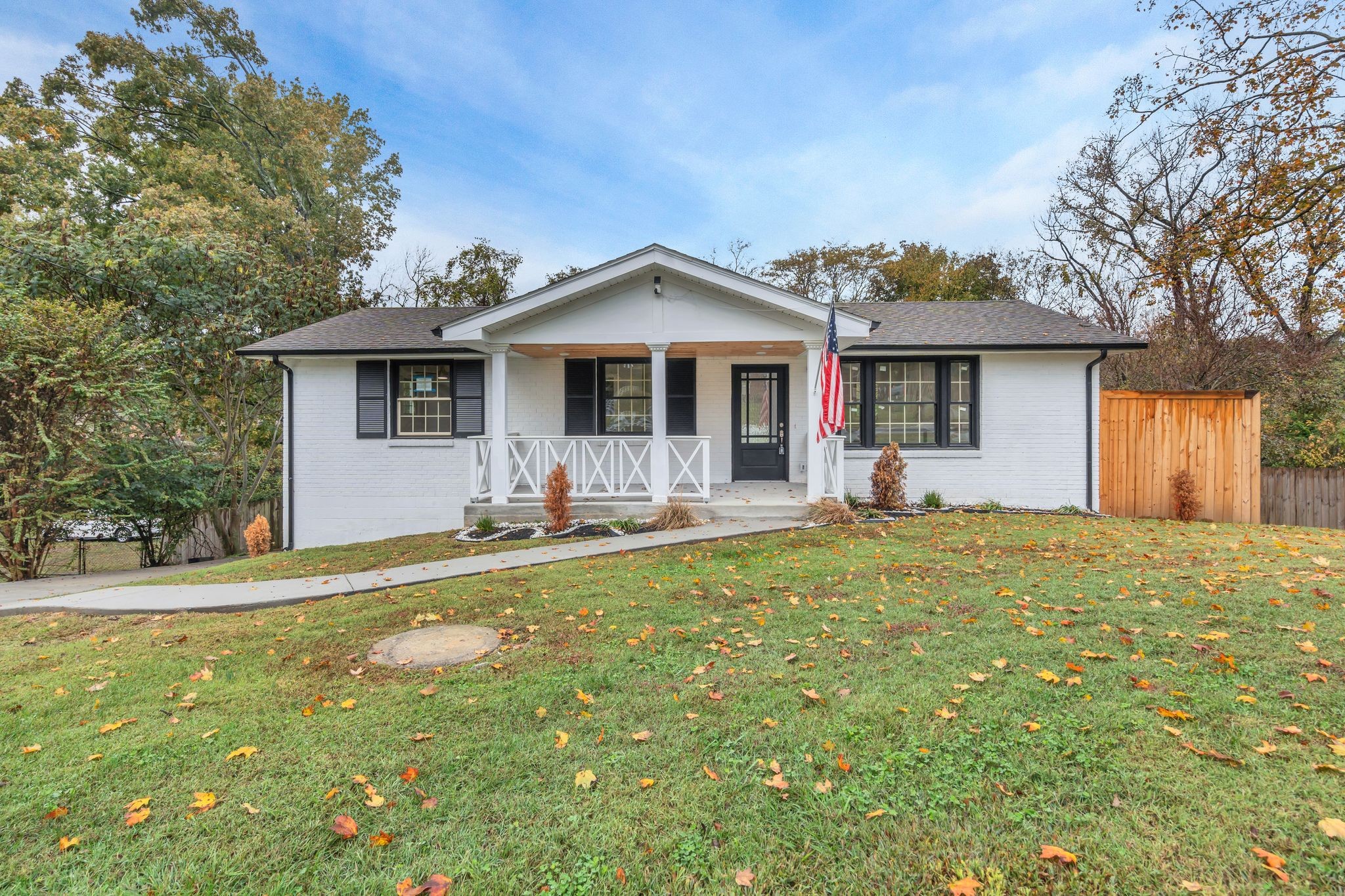 7025 Bonnafair Dr