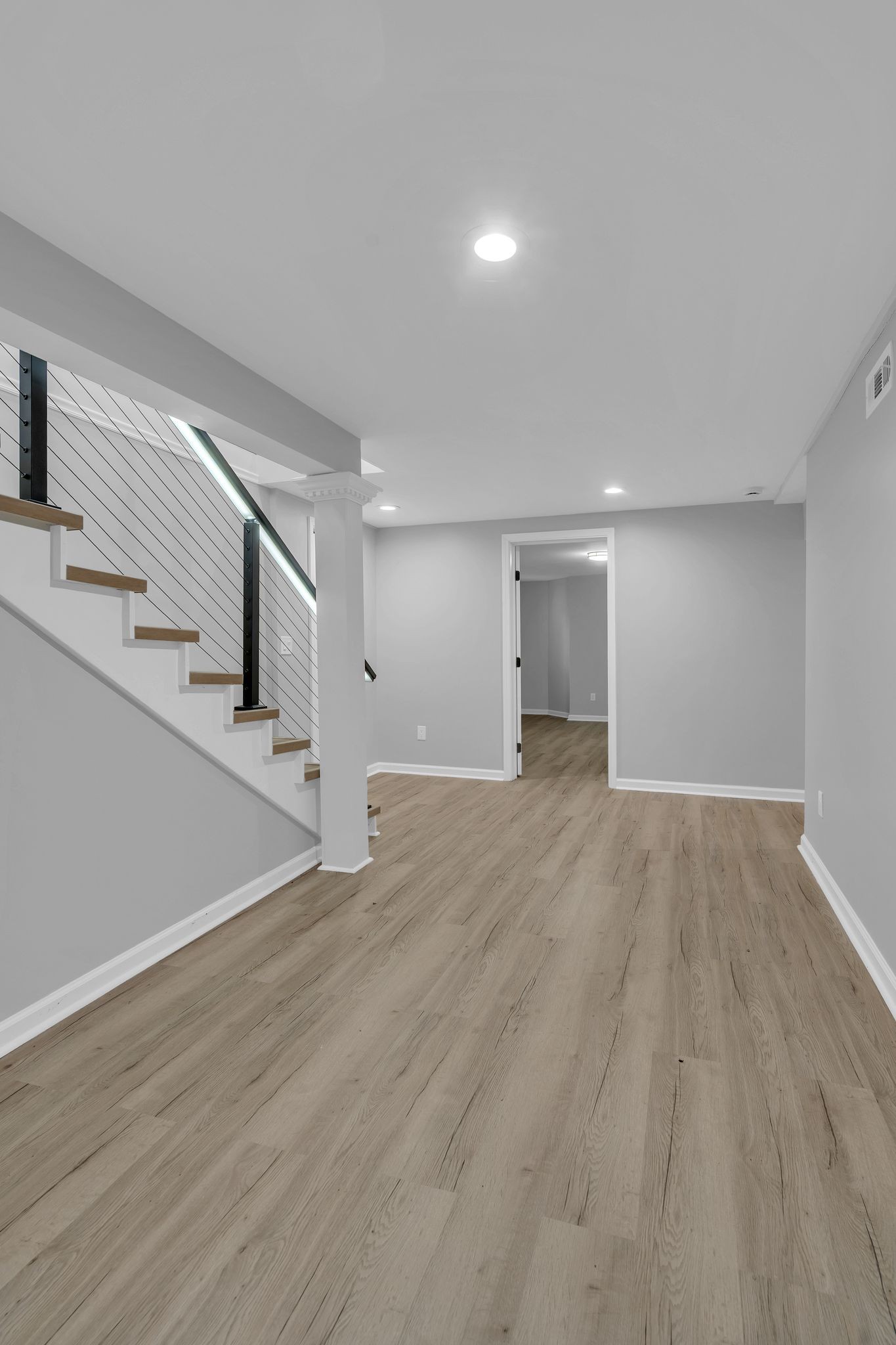 7025 Bonnafair Dr