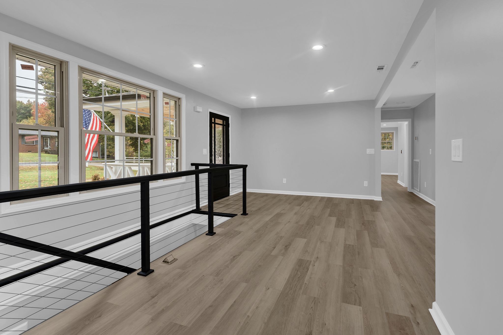 7025 Bonnafair Dr
