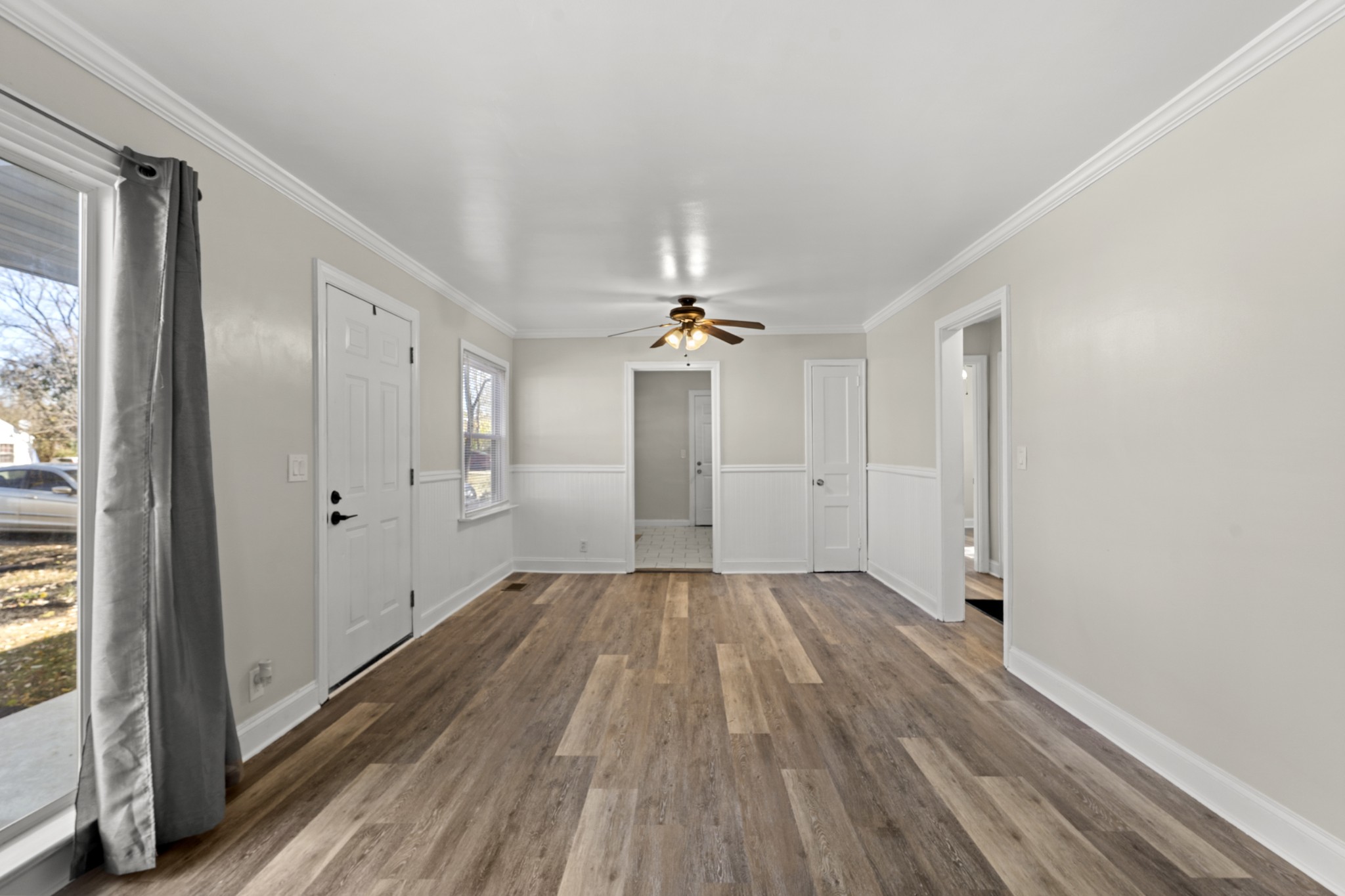 1211 Thompson Pl