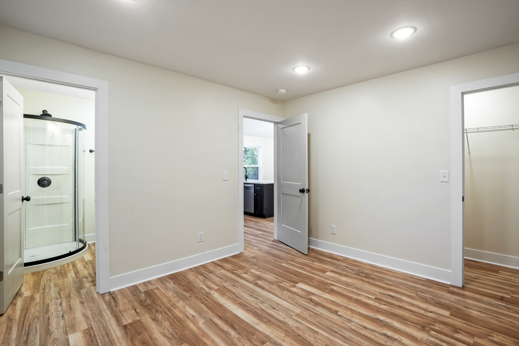 858 Parham Dr