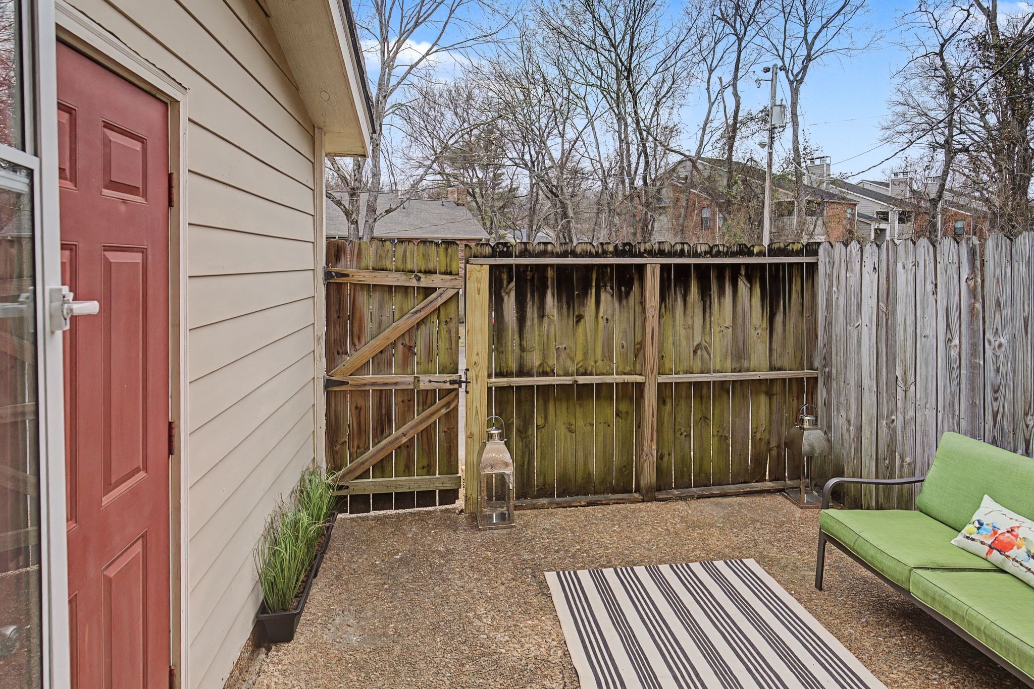 332 Stewarts Ferry Pike