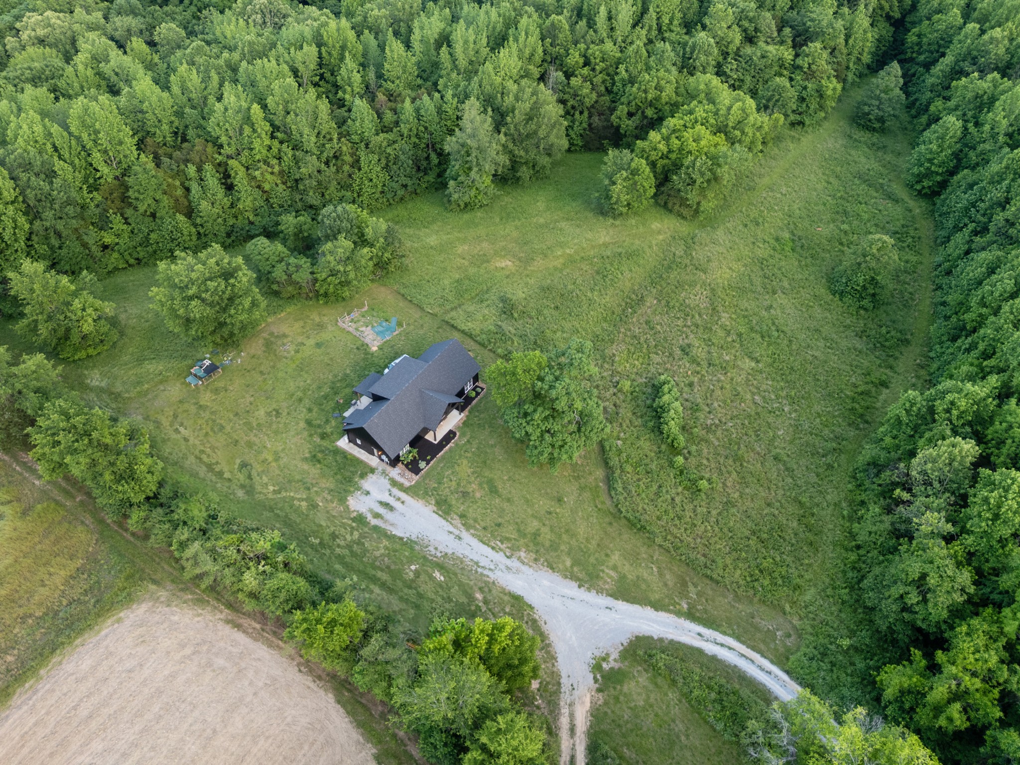 1027 Lockridge Ln