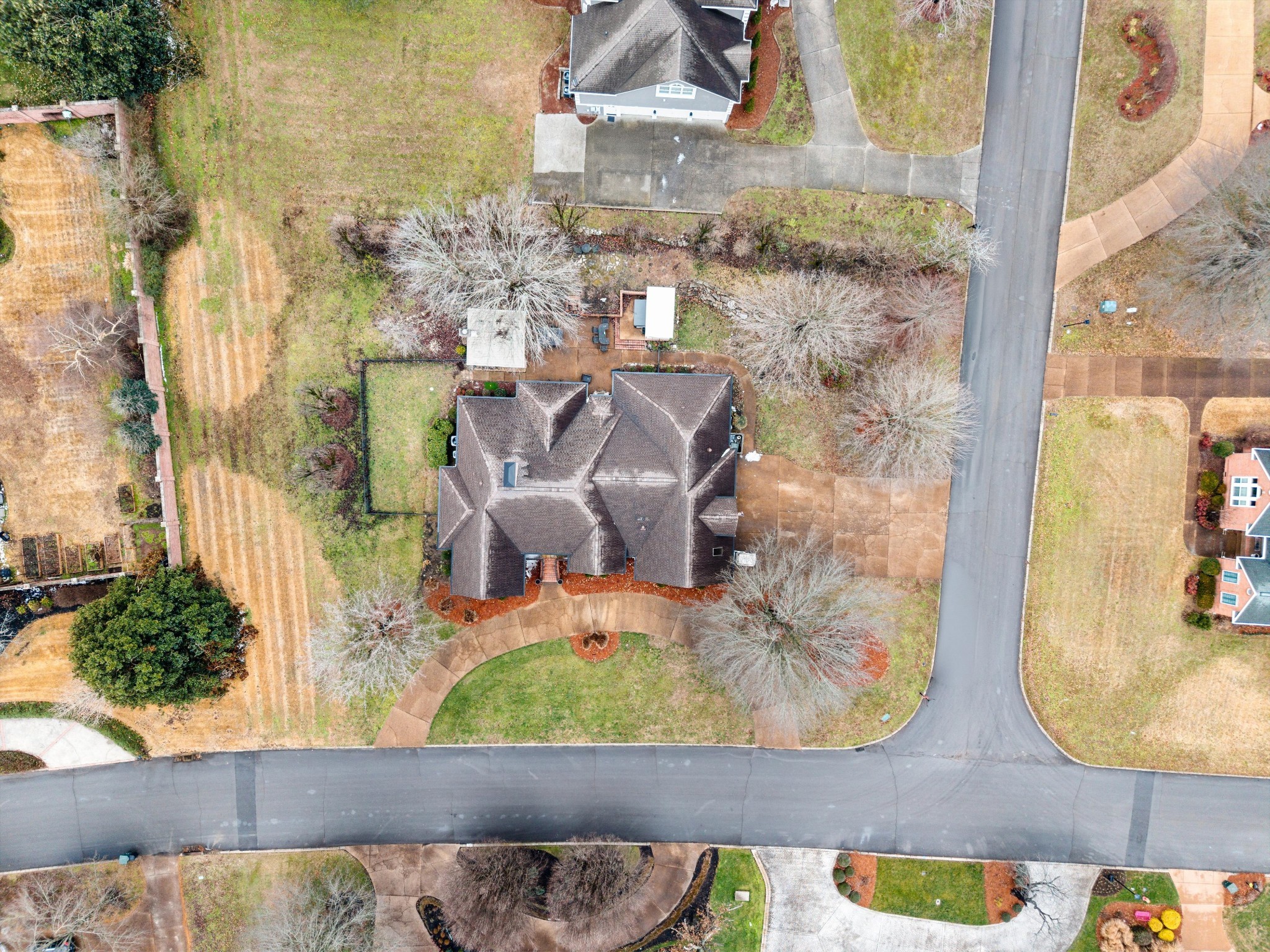 601 Ward Cir