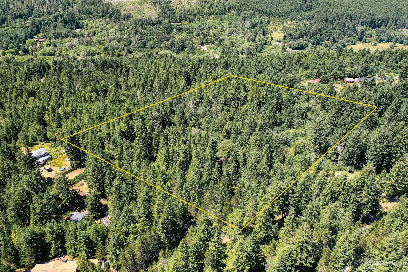 110 NE Bear Ridge Road