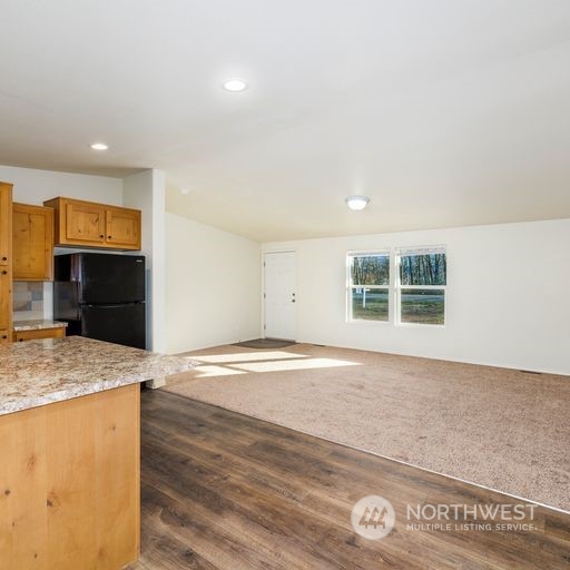 206 Mossyrock Road W