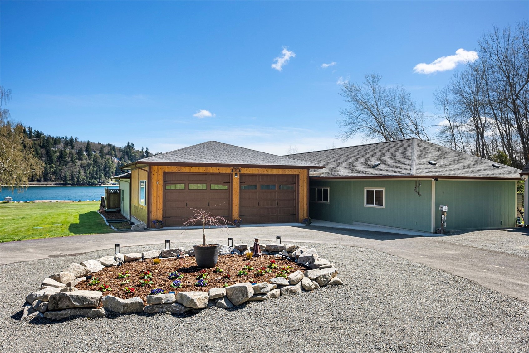 1000 NW Sparrow Way