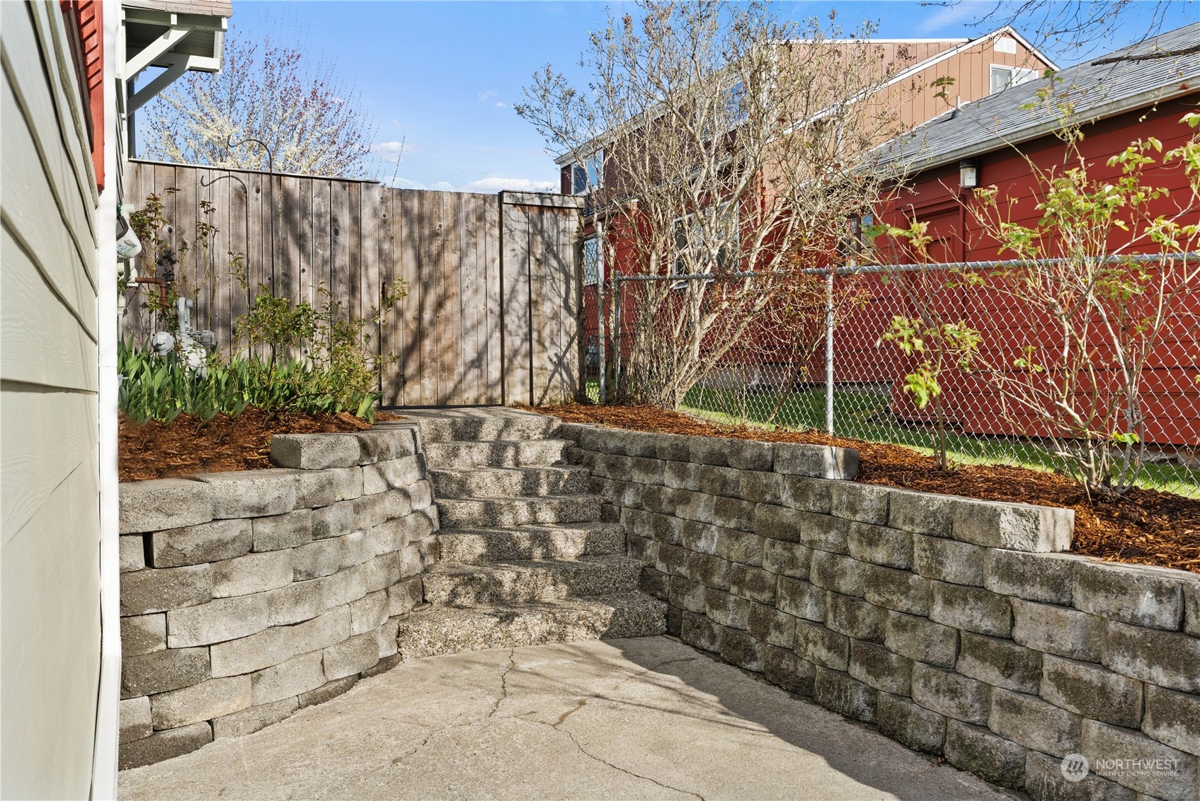 1908 Snyder Avenue