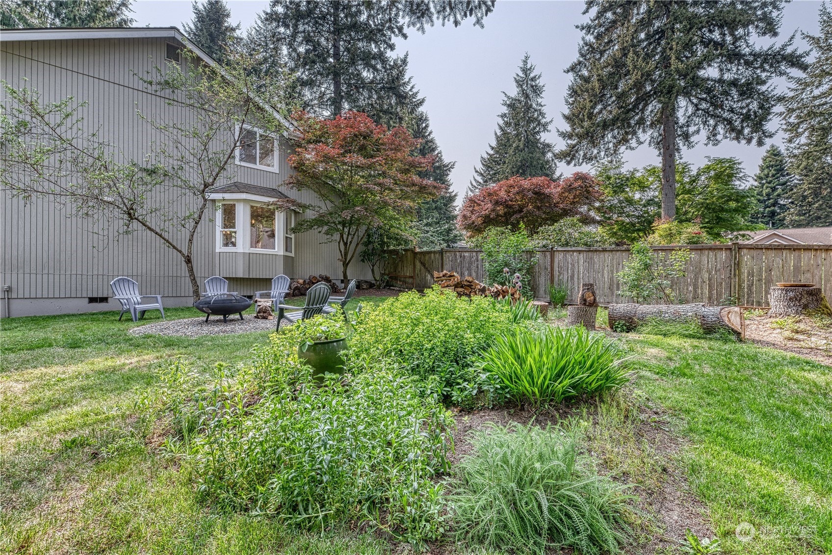 11609 15th Avenue NW