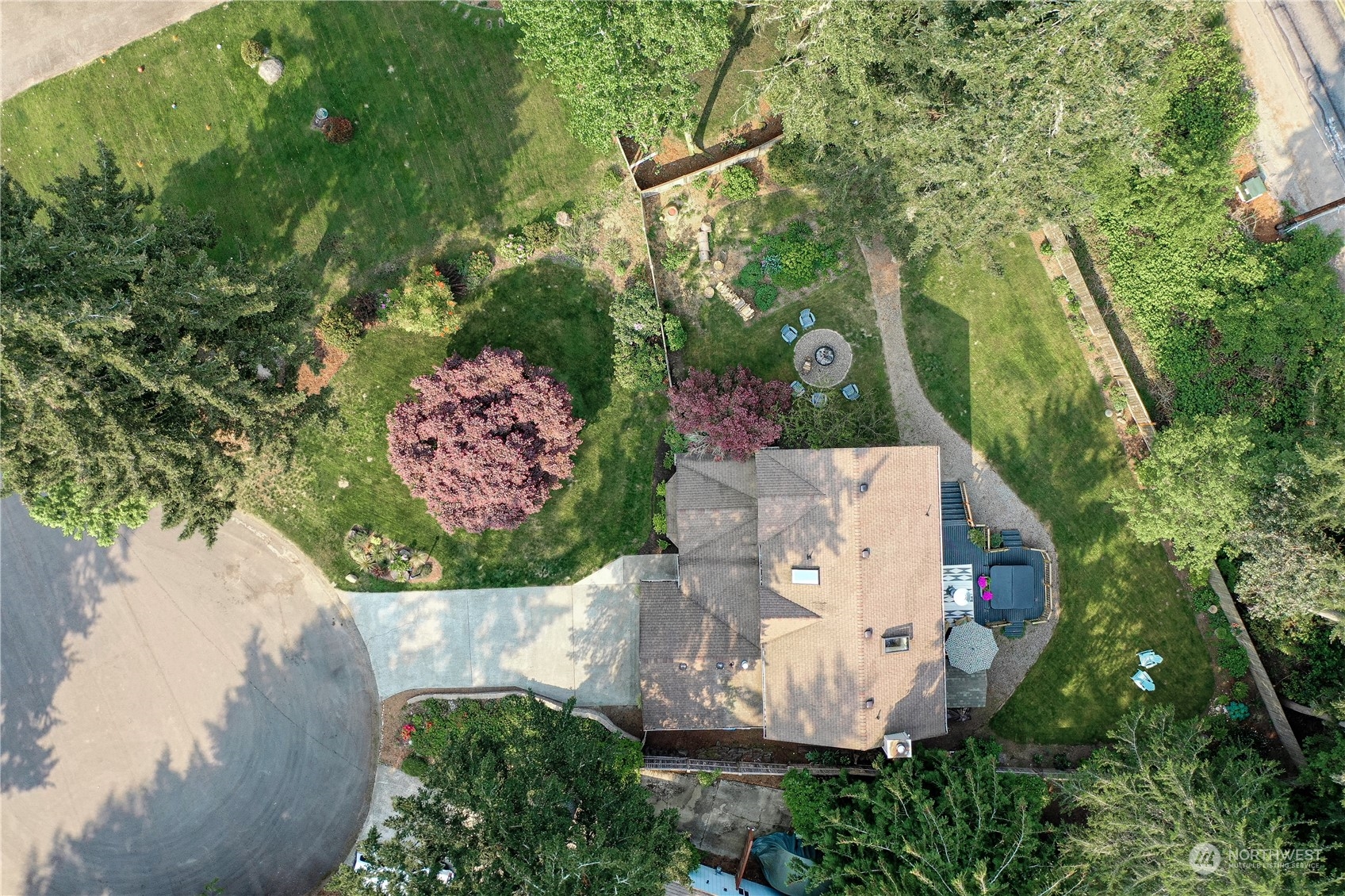 11609 15th Avenue NW