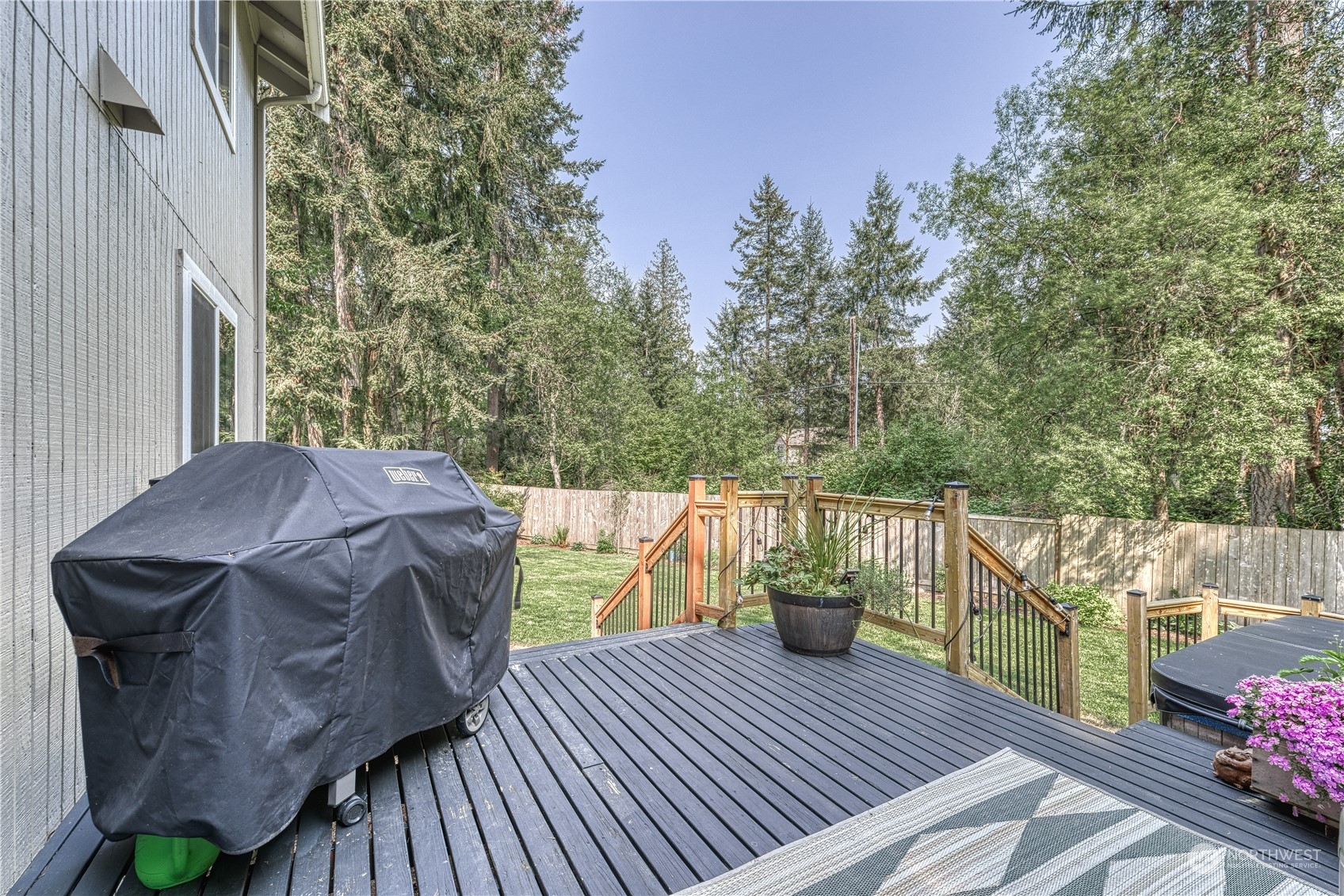 11609 15th Avenue NW