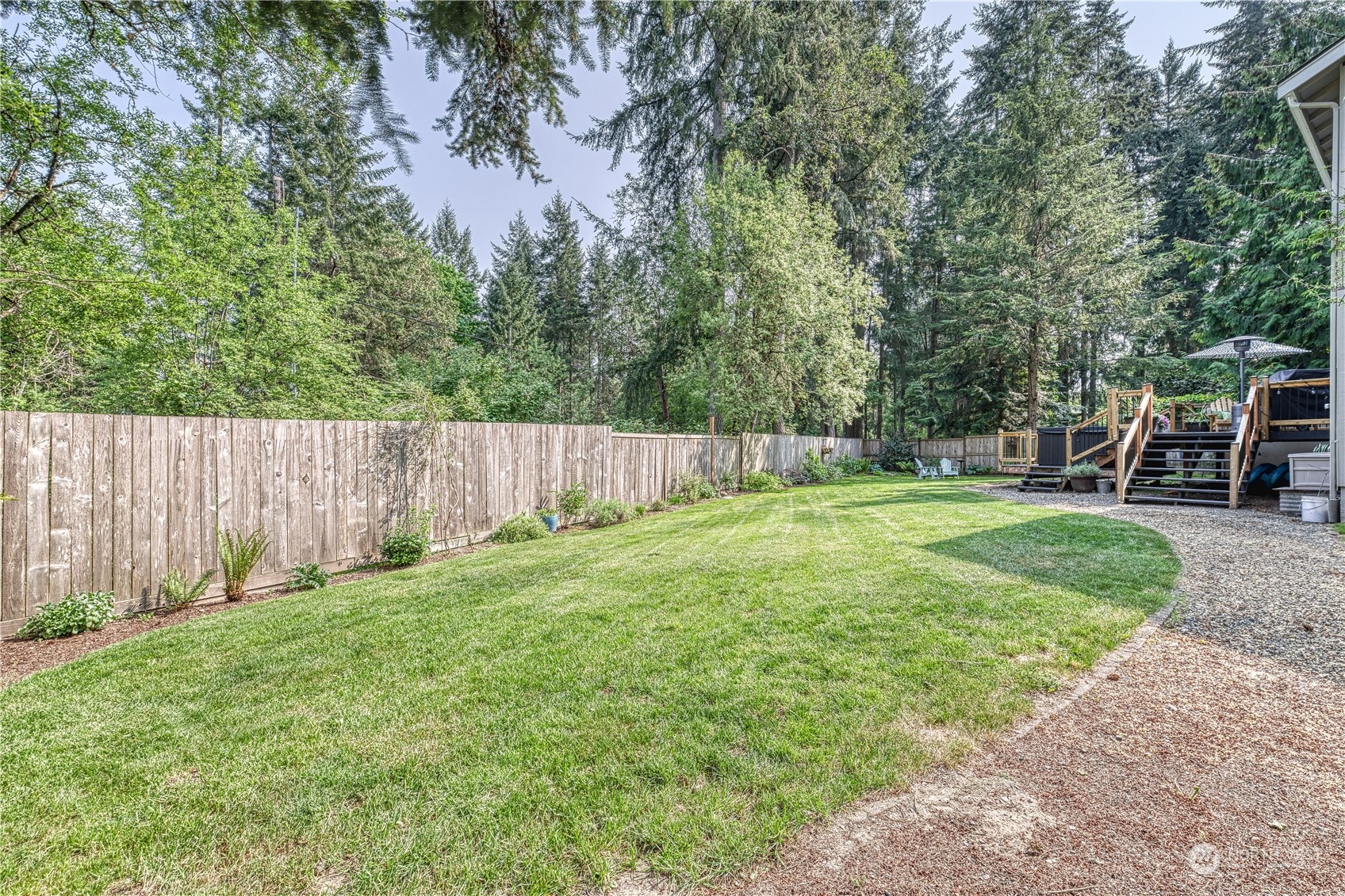 11609 15th Avenue NW