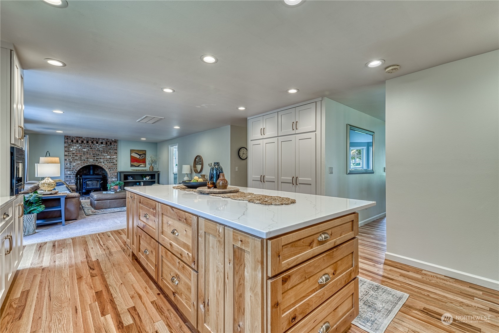 11609 15th Avenue NW