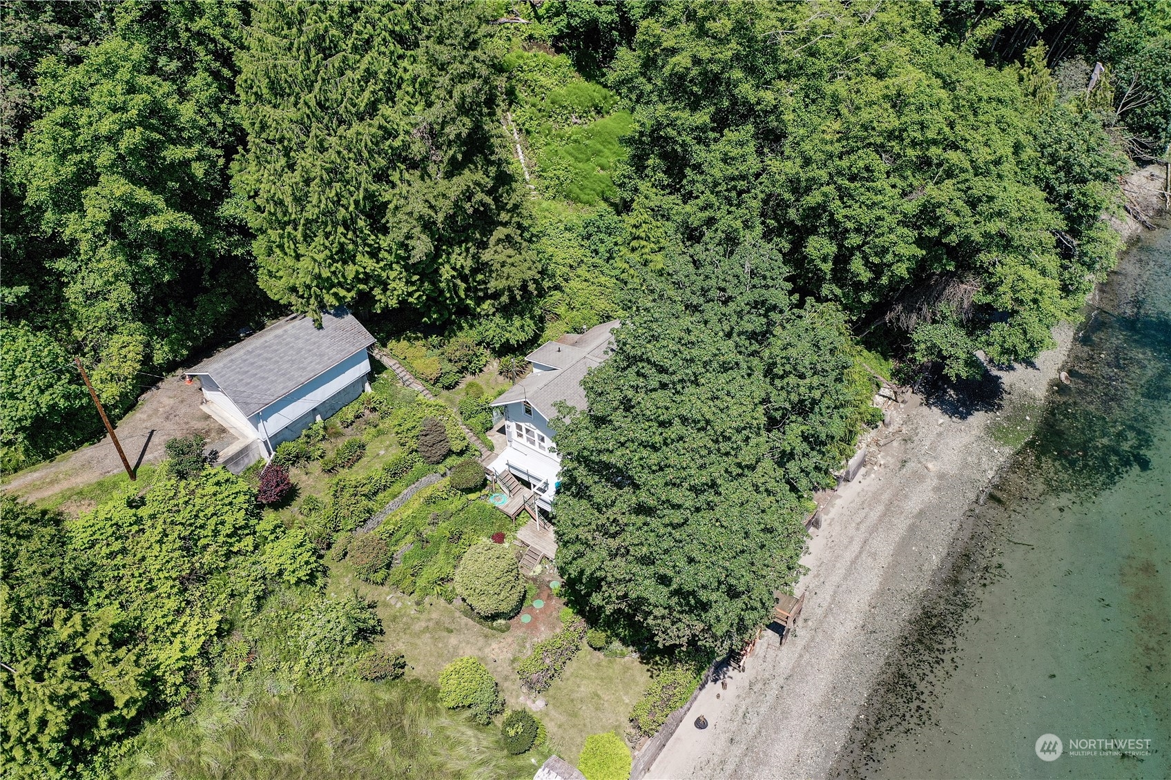1231 Maplewood Beach Drive NW