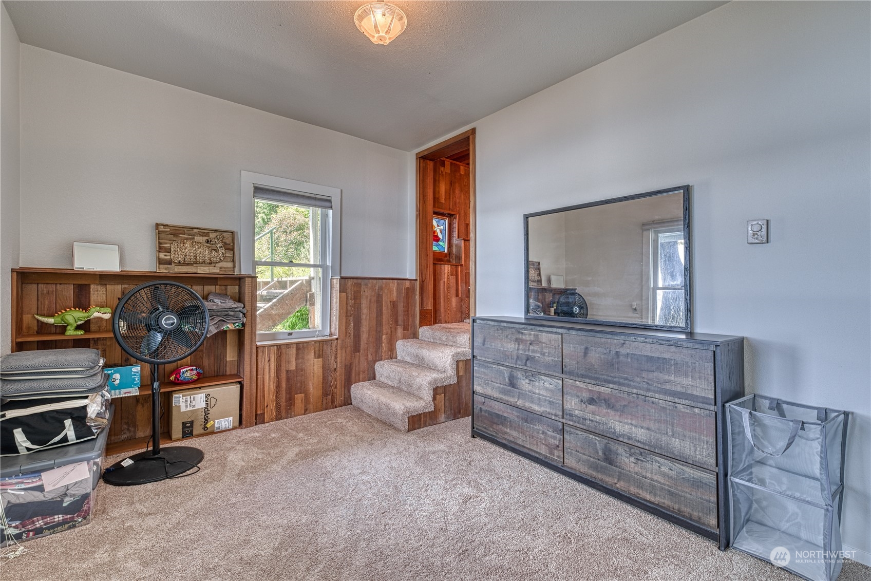 1231 Maplewood Beach Drive NW