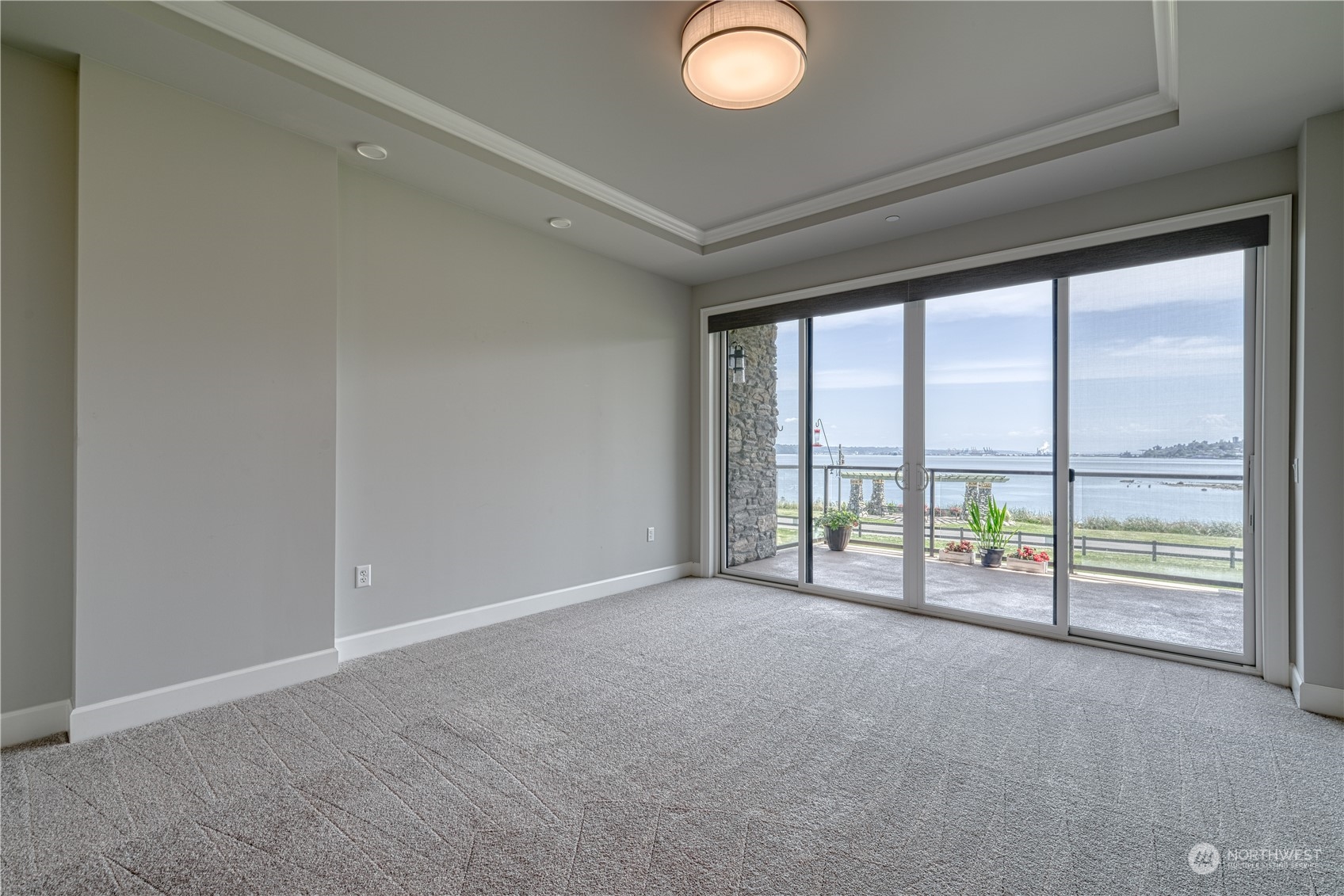 4907 Main Street Unit: 216