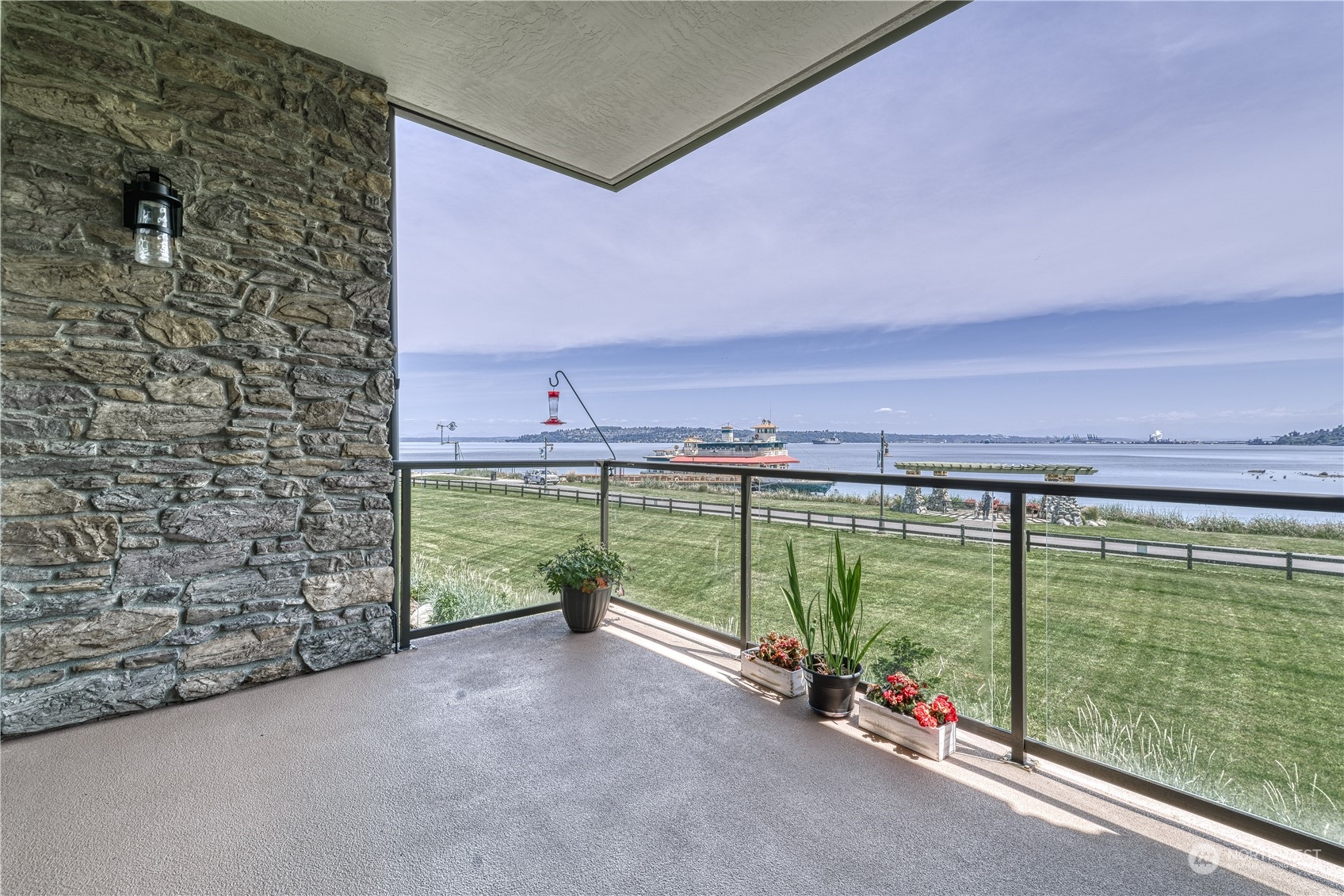 4907 Main Street Unit: 216
