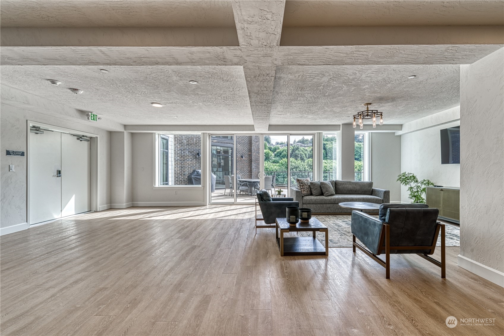 4907 Main Street Unit: 216