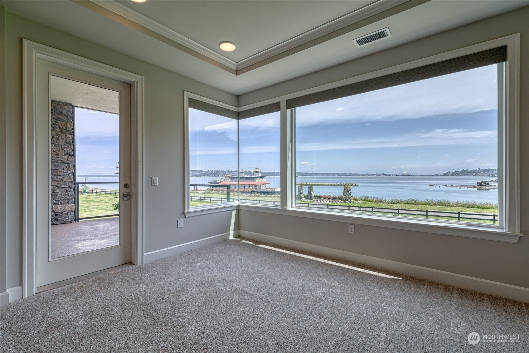 4907 Main Street Unit: 216
