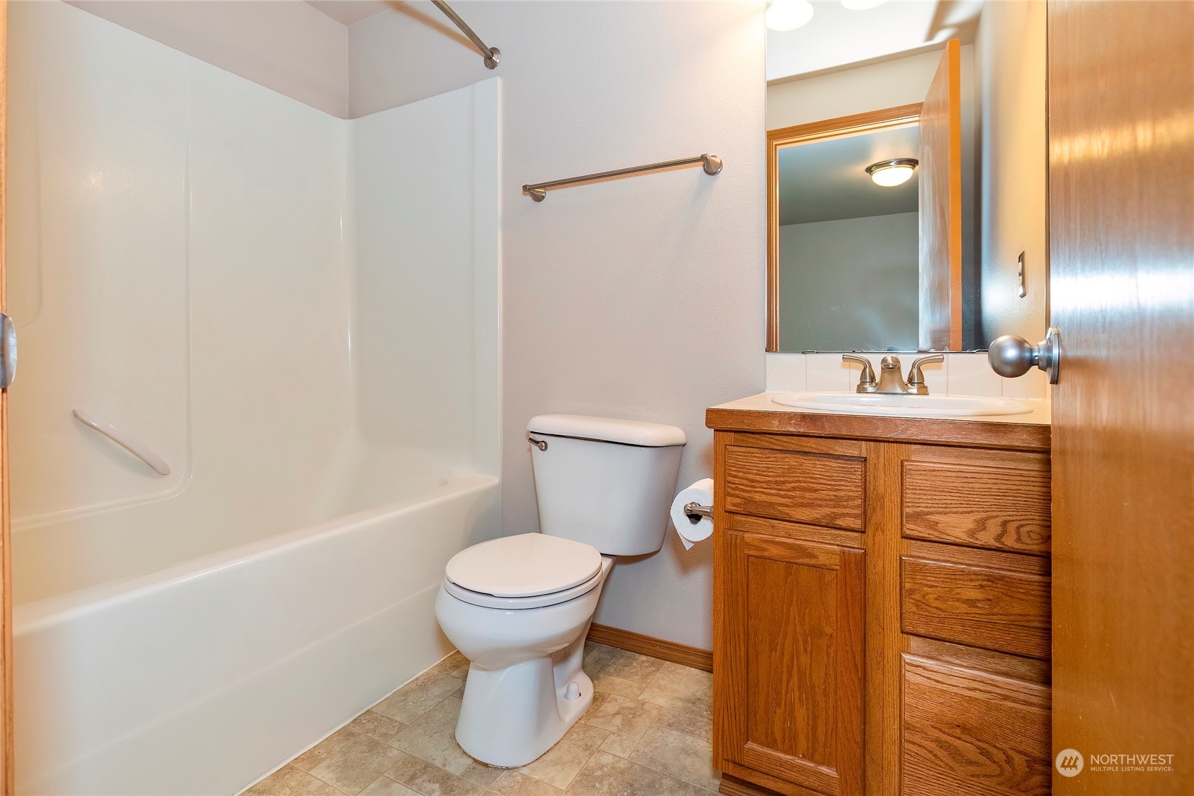 7618 Berkeley Place NE