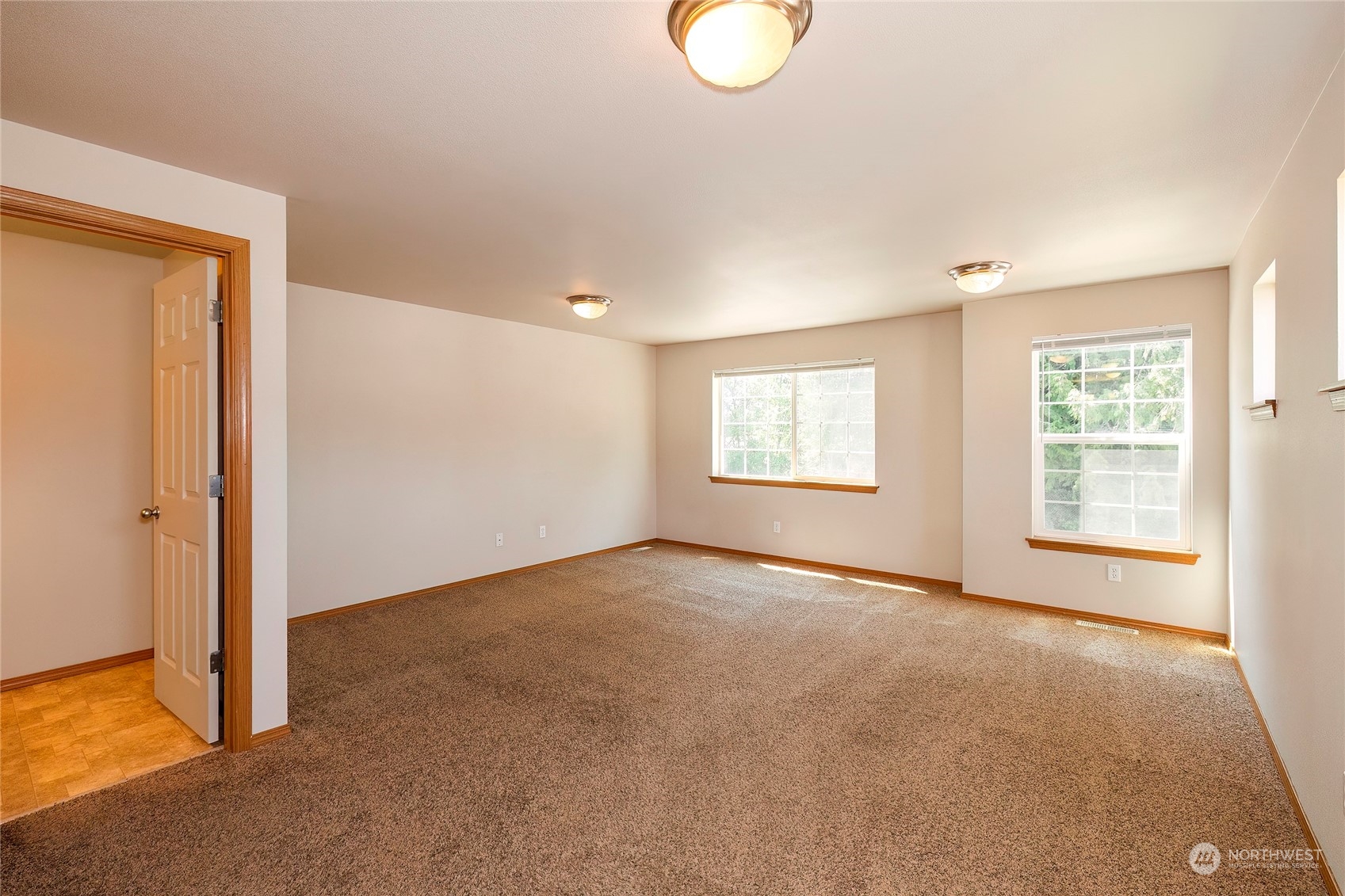 7618 Berkeley Place NE