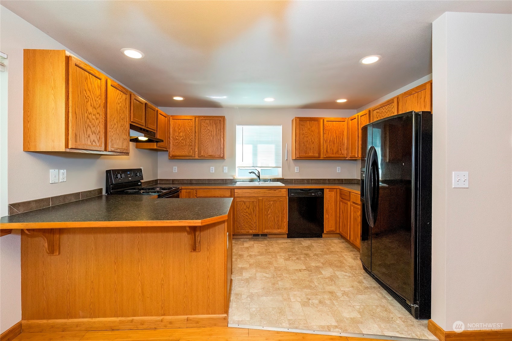 7618 Berkeley Place NE