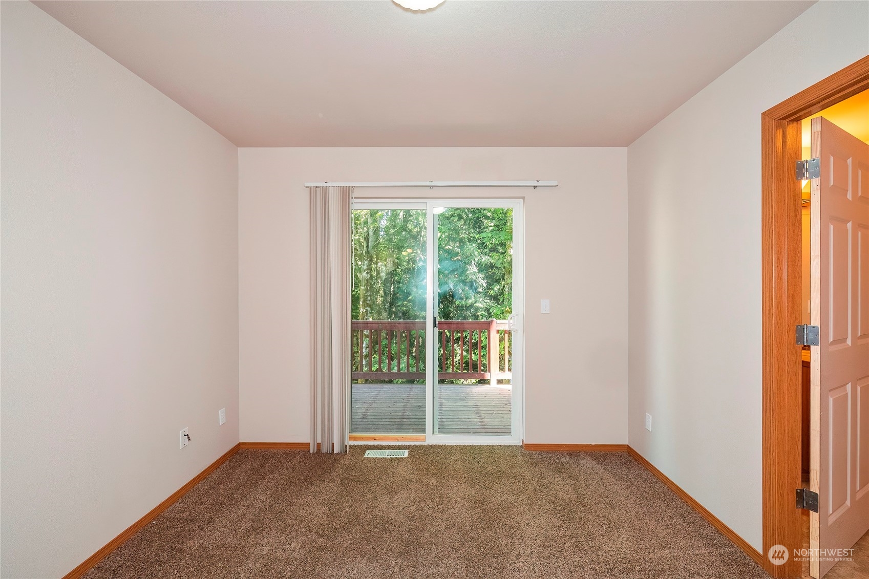 7618 Berkeley Place NE