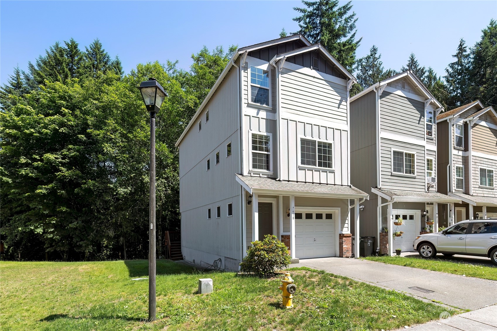 7618 Berkeley Place NE