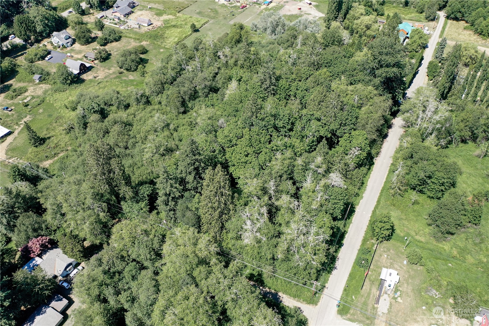 111 Maple Road SE