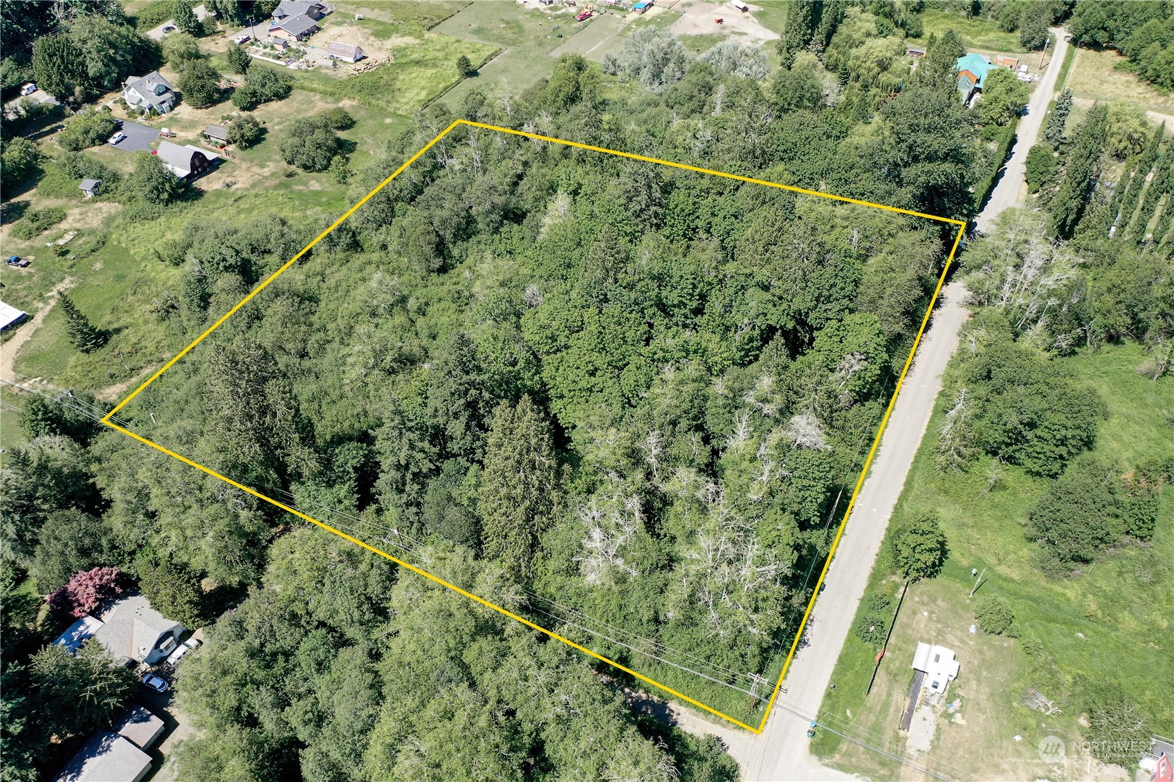 111 Maple Road SE