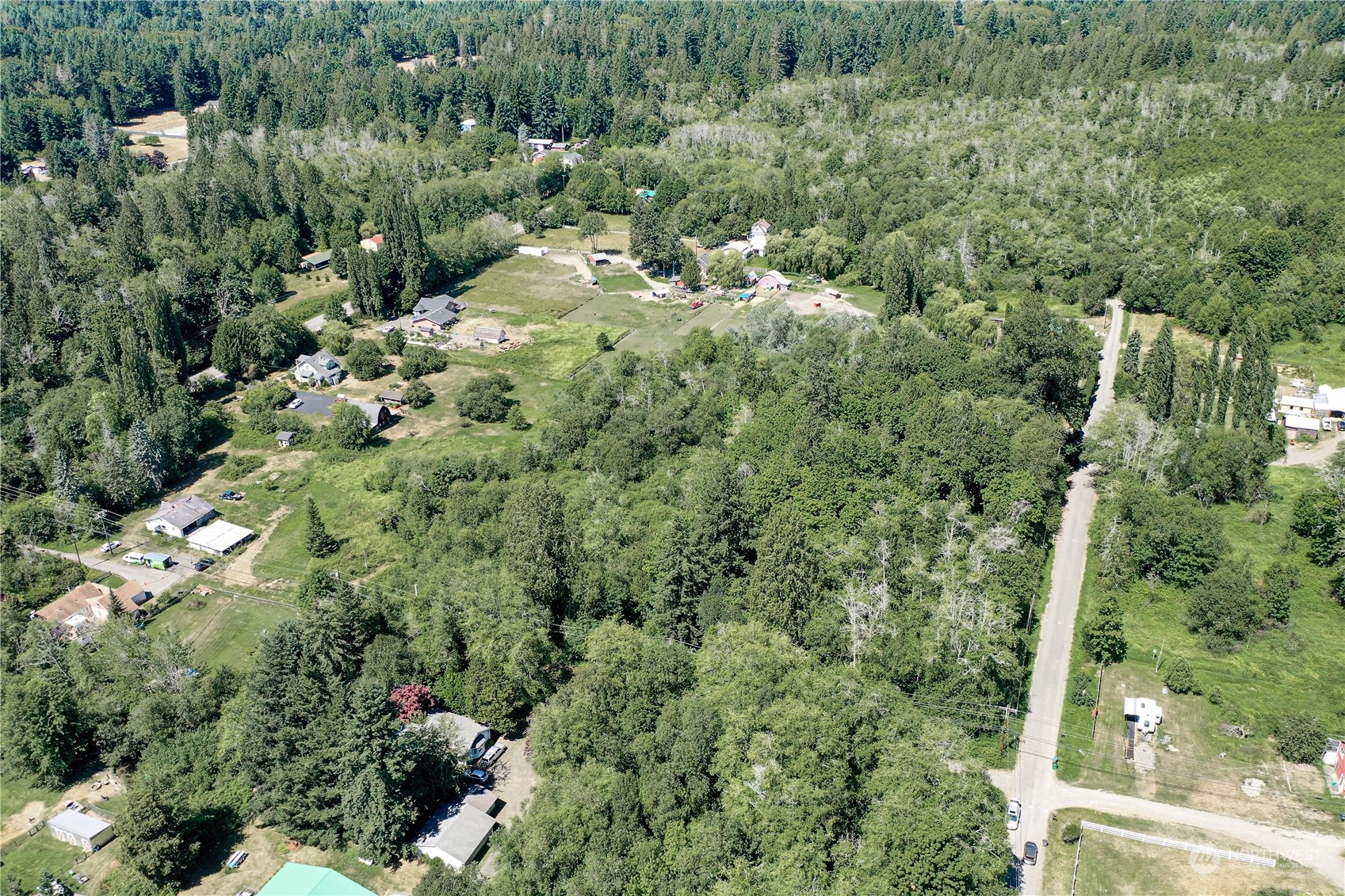 111 Maple Road SE