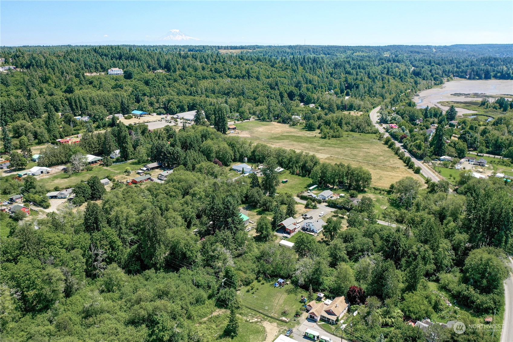 111 Maple Road SE