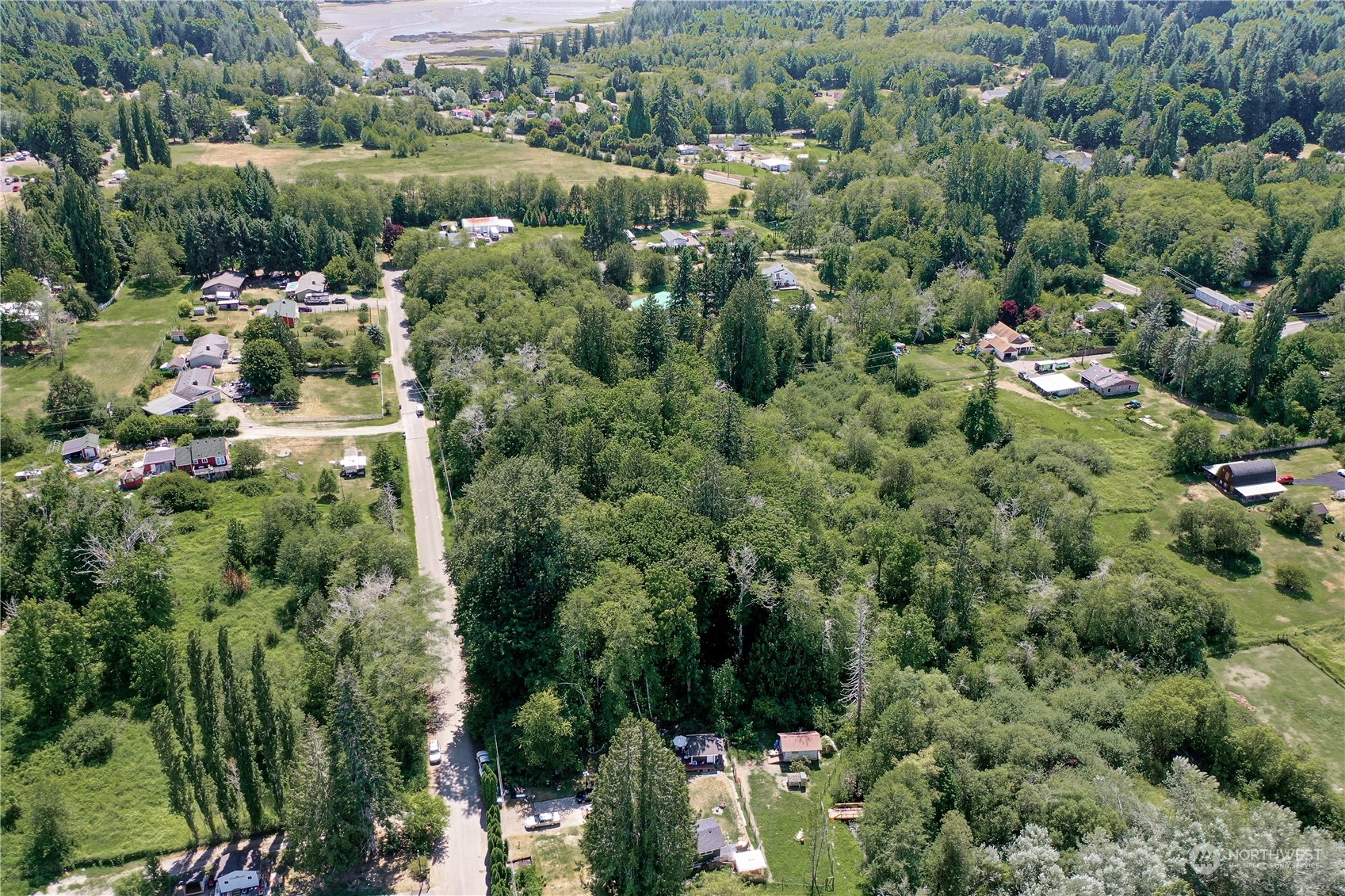 111 Maple Road SE