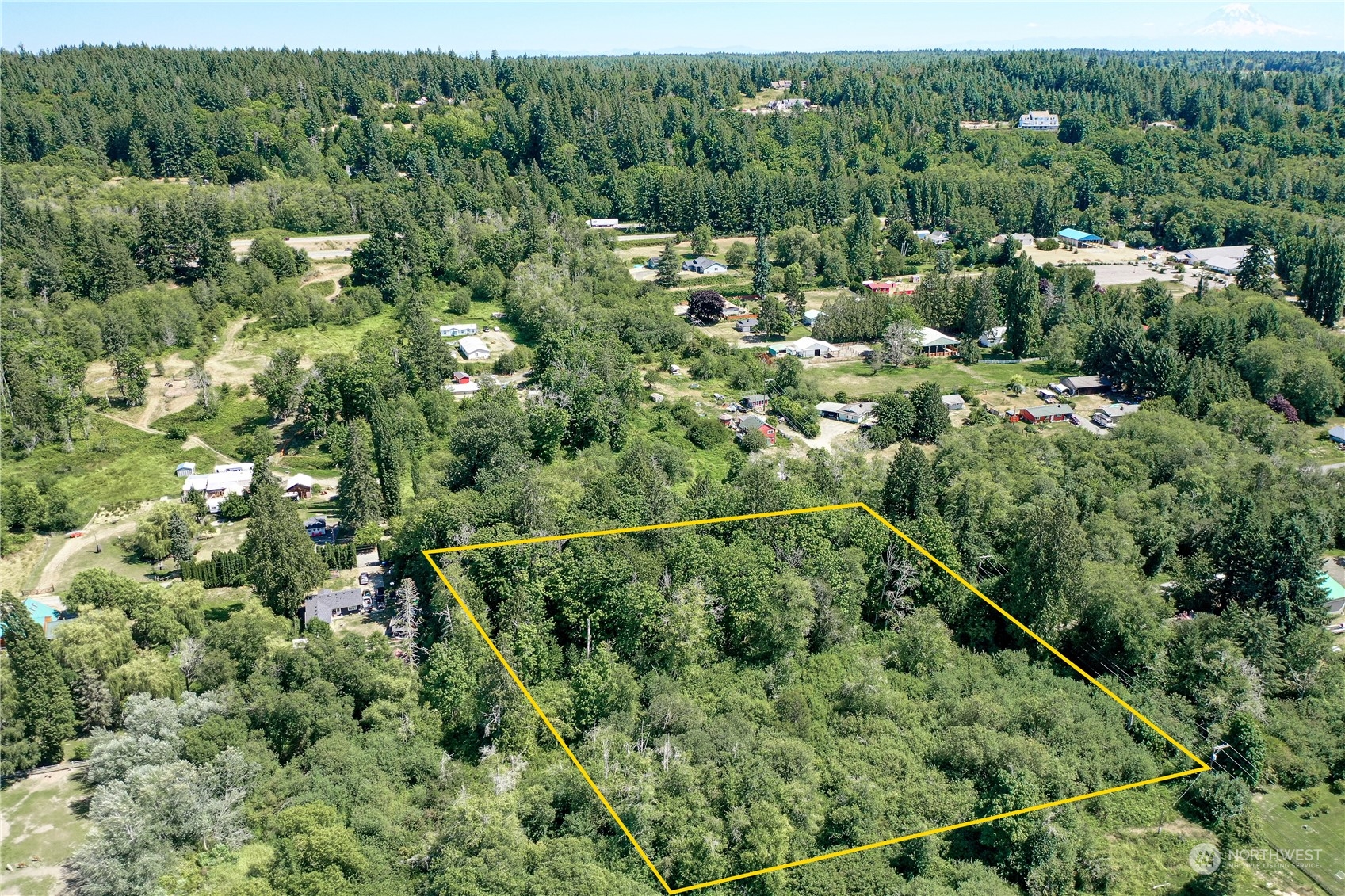 111 Maple Road SE