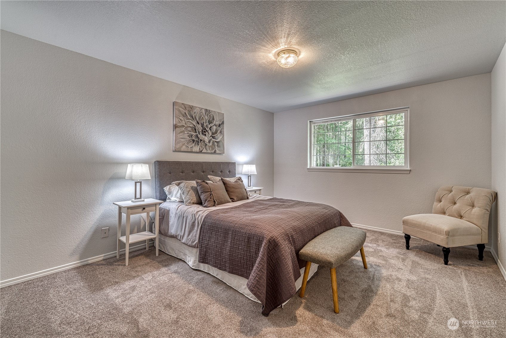 1611 England Lane NW